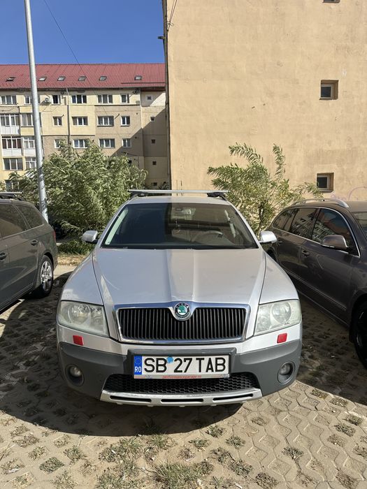 SKODA Octavia 2008 — imagine 1