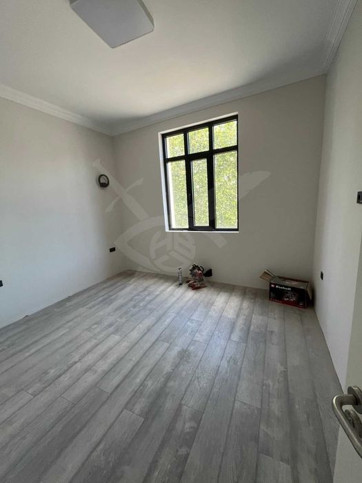 Продава се Тристаен апартамент в Пловдив, Мараша - 78 кв.м за 3035 €/кв.м - Снимка #2