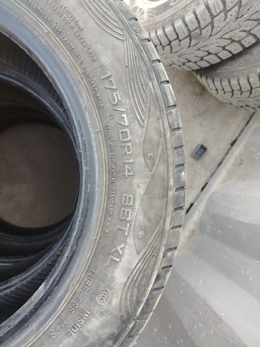 Продам шины диаметр на 14