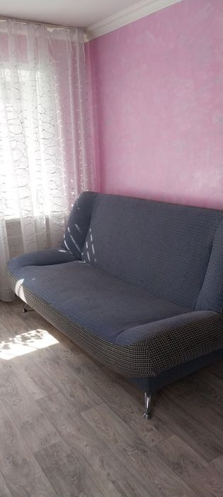 Продаю диван б/у