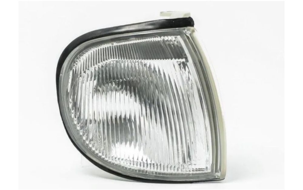 Габарит ниссан серена c23  левый