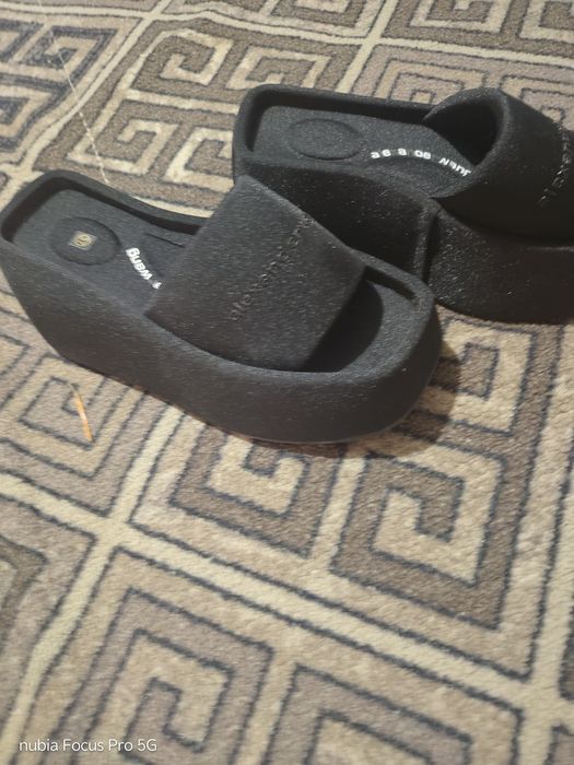 Шлепки новые  размер 36,37