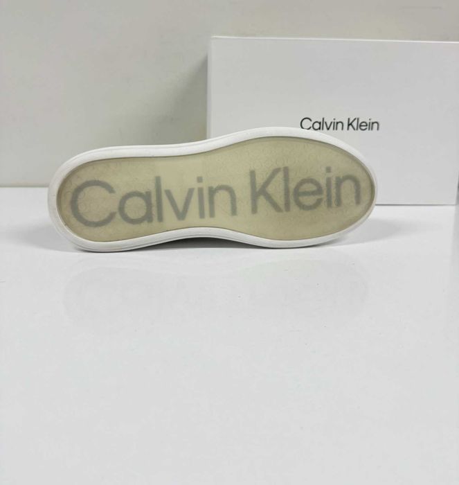 Calvin Klein Low Top Lace Up