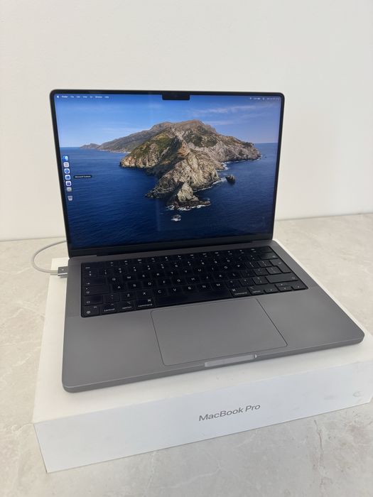 Macbook Pro 14” M3