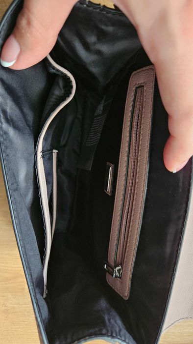 Чанта Guess с дълга дръжка оригинална