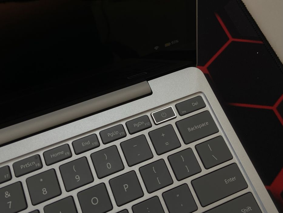 Surface Laptop Go
