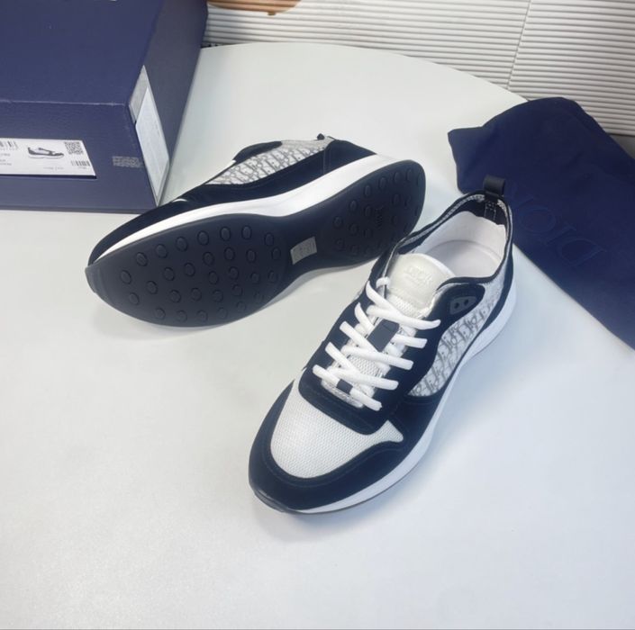 Dior b25 premium full box