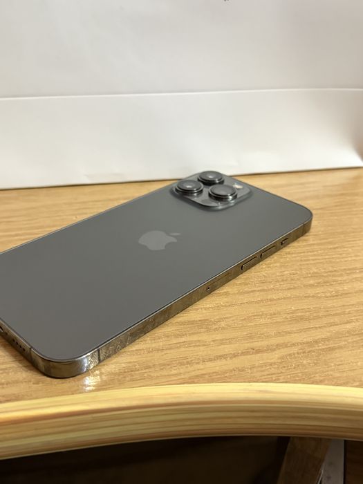 iPhone 13 pro max 256GB Black