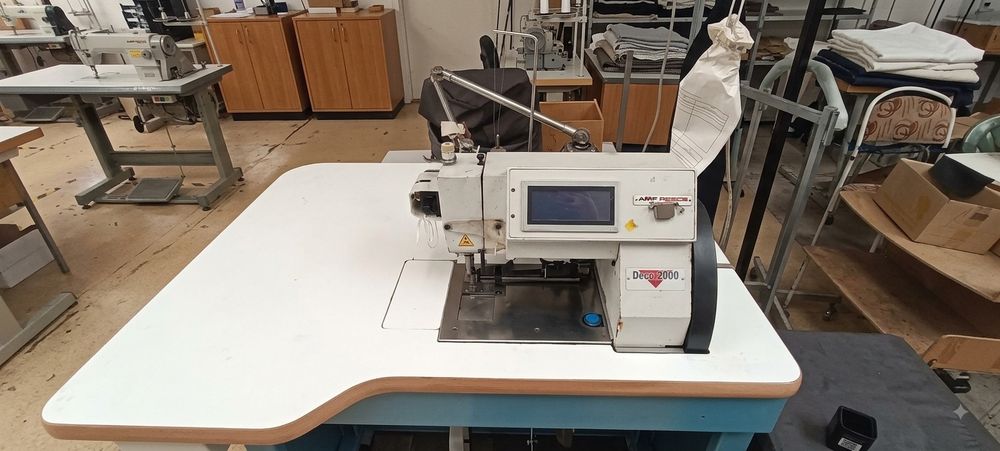 Продавам професионални шевни машини и гладачни преси