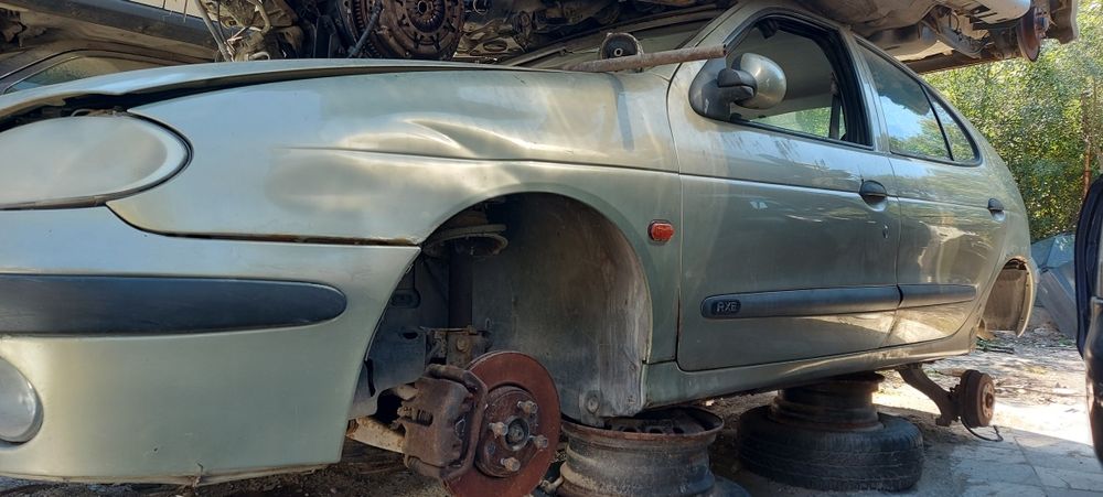 Renault megane 1.9dti 2000g.