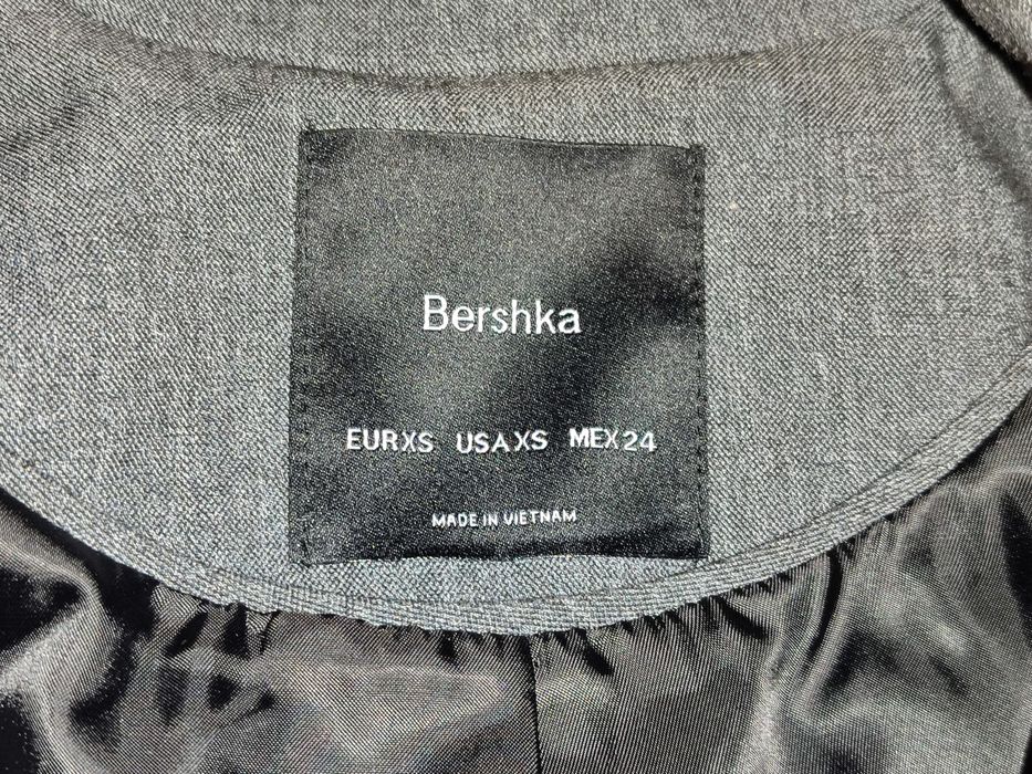 Дамски сака- много запазени