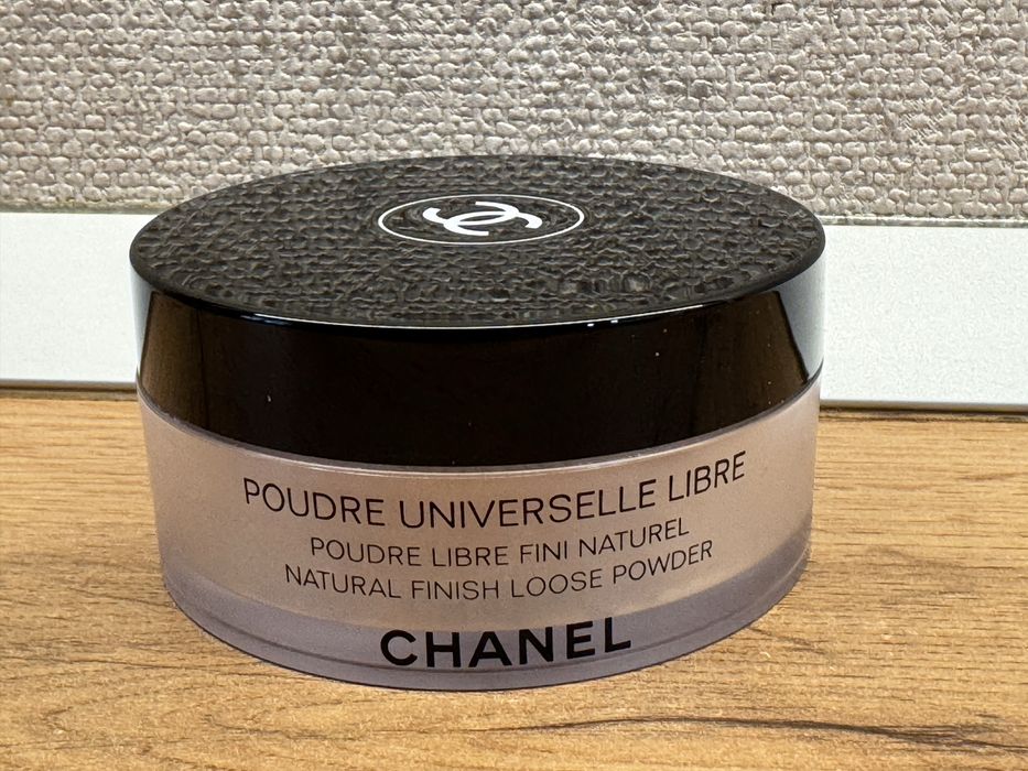 Пудры Laura Mercier и Chanel