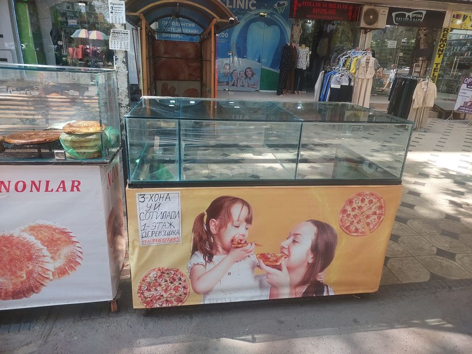 Vitrina stollar mustahkam