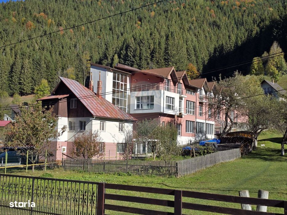 Vila / Pensiune / Camin / Azil seniori, zona superba Moeciu, parcare