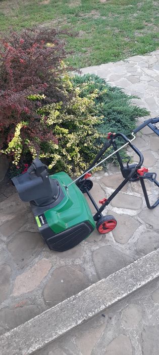 Freza electrica pentru zăpadă