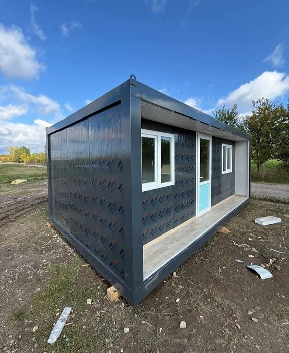 Vând, construim case modulare