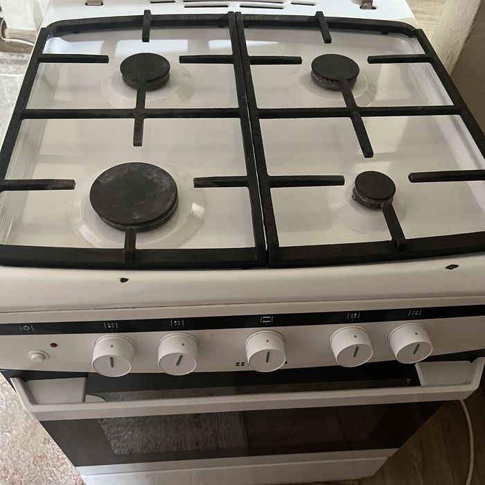 Продам газо электрическая плиту