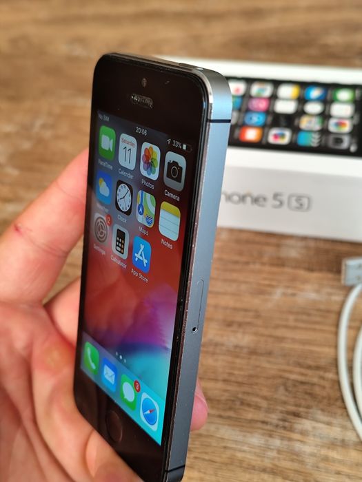iPhone 5 S  Space grey 64GB Айфон