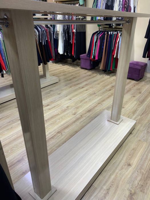 стойки для одежды