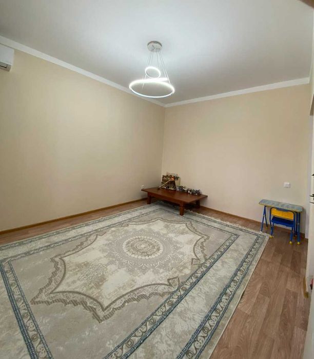 Продам 1комн кв в самом центре Батыс