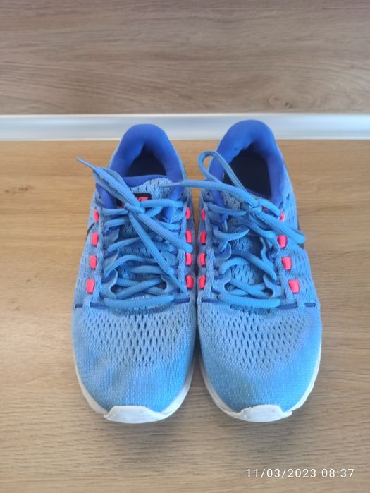 Дамски маратонки Nike