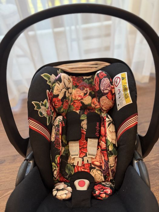 Cybex Cloud Z I-Size Spring Blossom