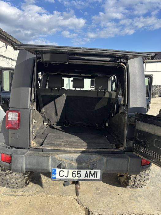 Jeep Wrangler Sahara 2011