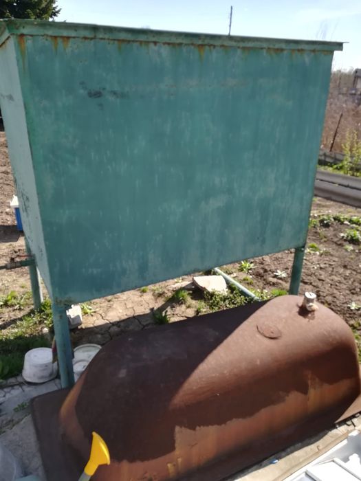 Бак железный 1.7 куб