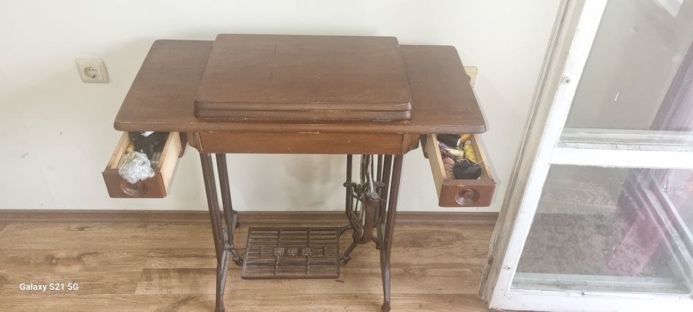 Шевна крачна машина