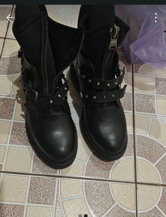 Ghete dama piele
