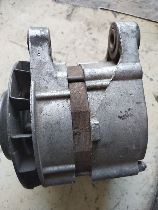 Продам генератор ВАЗ