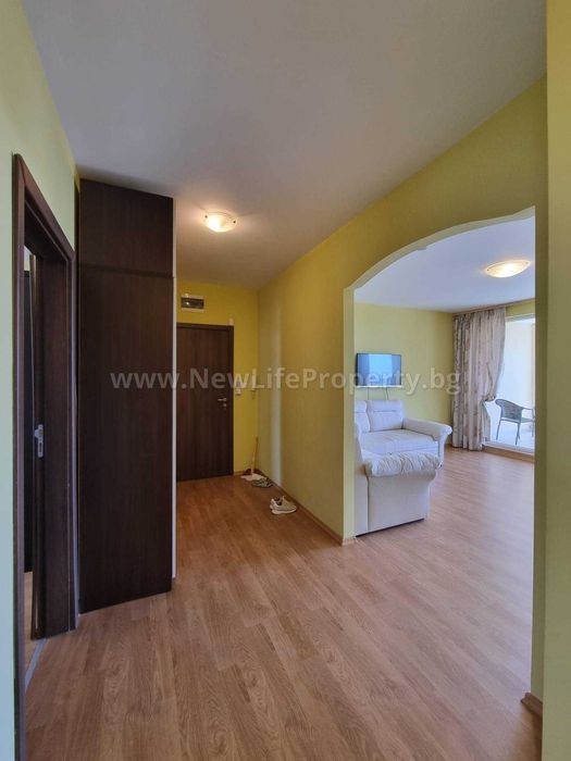 Продава се Тристаен апартамент в Свети Влас - 112 кв.м за 1063 €/кв.м - Снимка #1