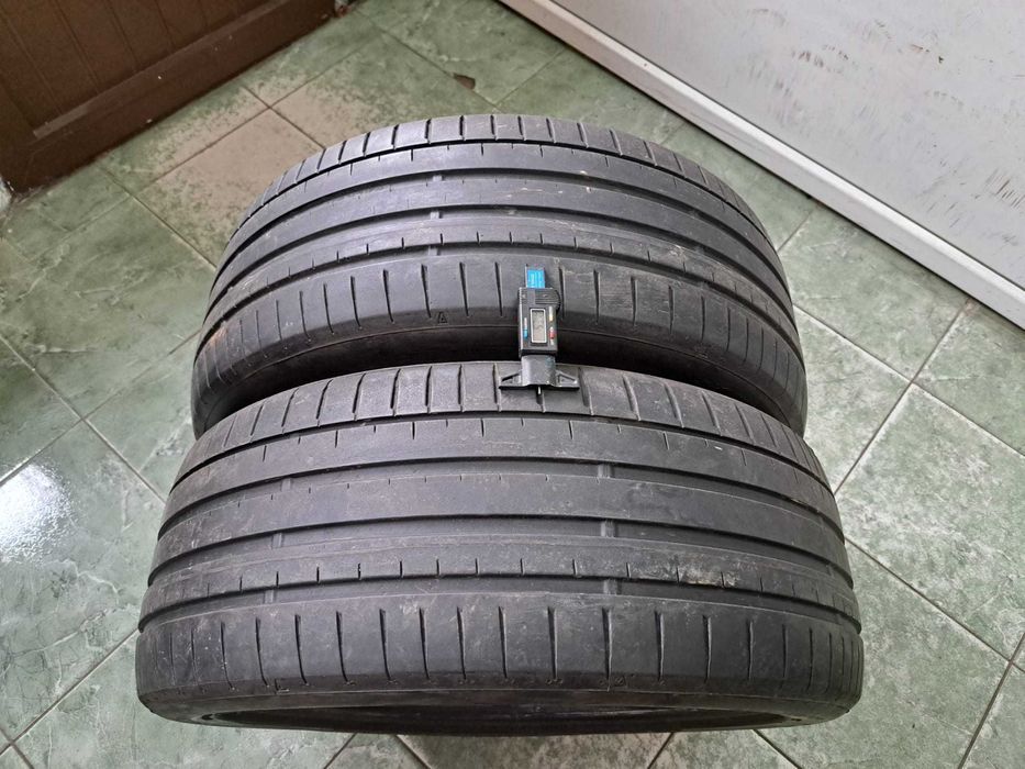 2 anvelope 245/45 R19 Falken