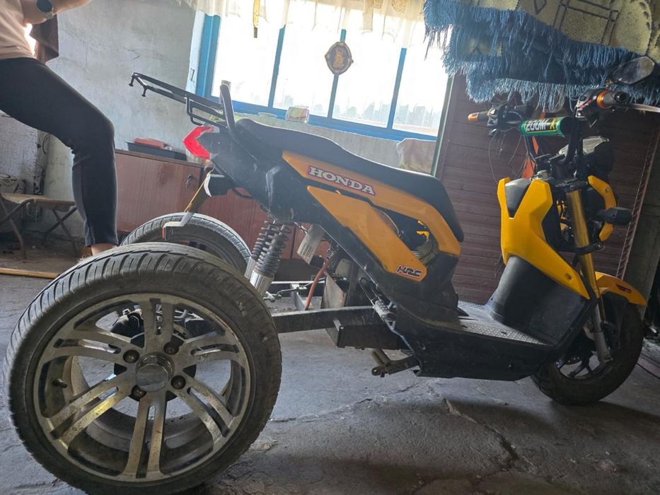 Трицикл 2025года honda