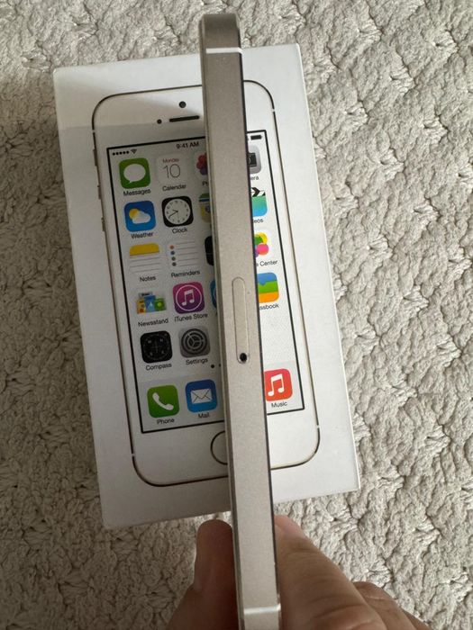 Айфон 5S. Легендарный! С документами!