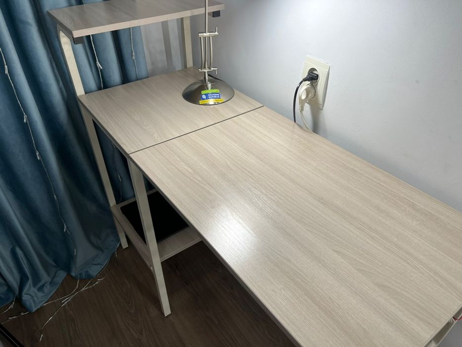 Продам стол письменный, б/у