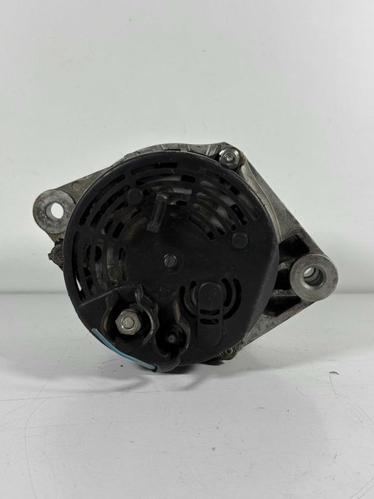 Генератор Алтернатор Опел Зафира Б Generator Alternator Opel Zafira B