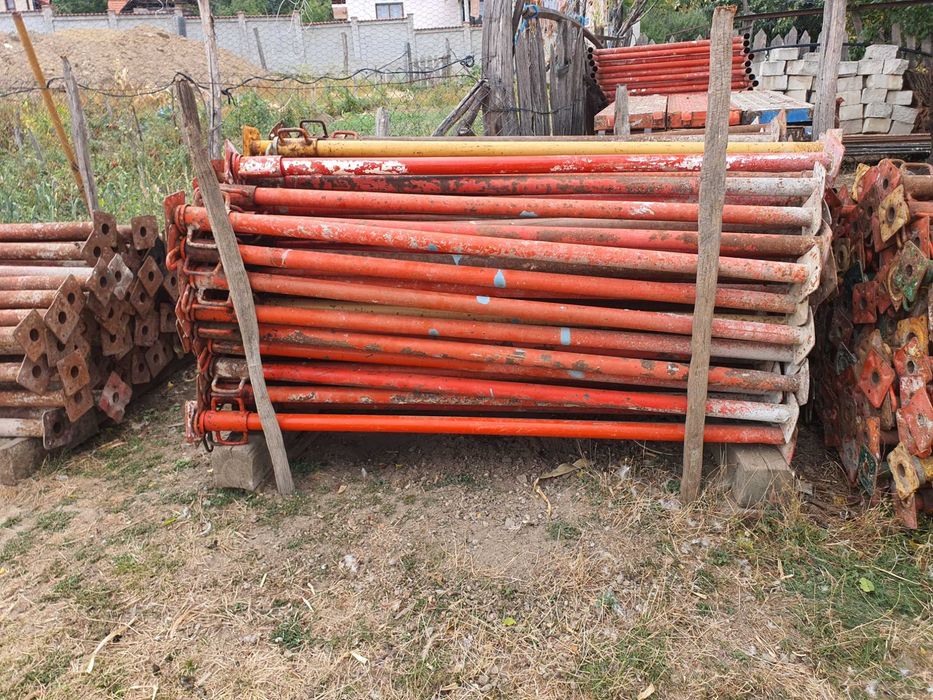 Se închiriază cofraje!