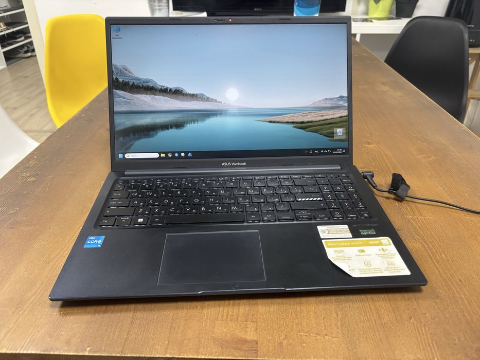 Ноутбук Asus VivoBook