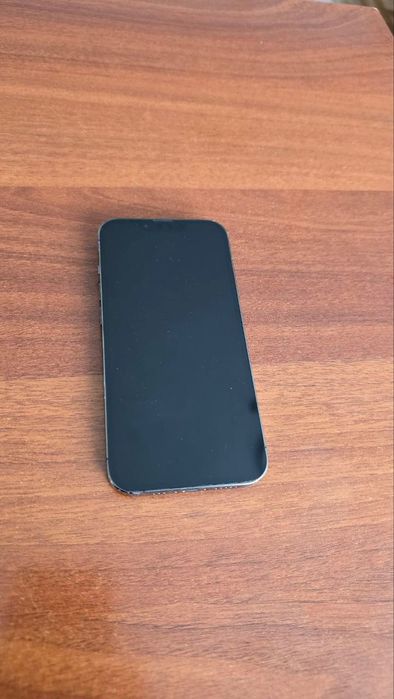 iPhone 13 Pro сим/есим