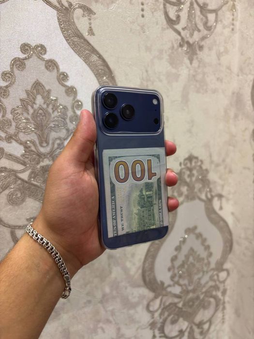 Iphone 12 17pro korpusda face id 0.5kamera hamma ishlaydi aybi yoq