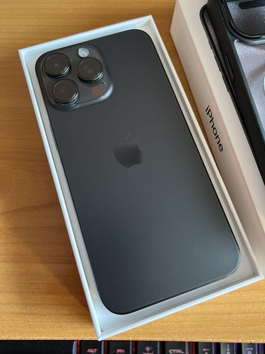 Iphone 15 pro max 256 GB