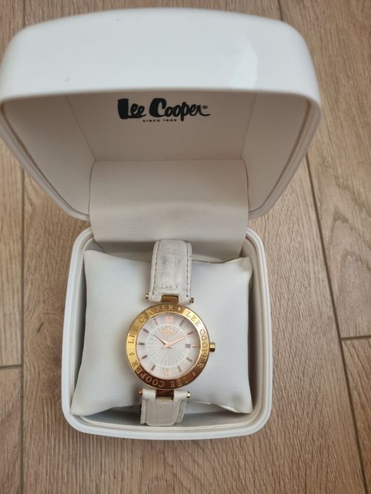 Дамски часовник Lee Cooper
