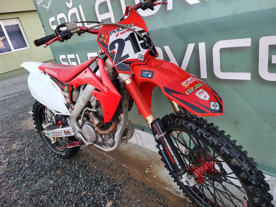 Vand sau schimb Honda vrd 250r