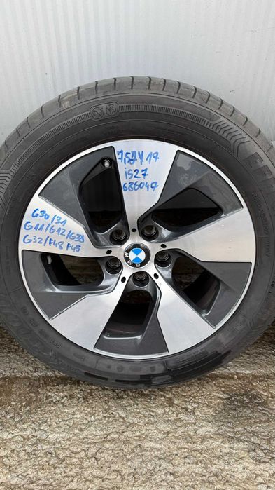 Jante BMW G30 G31 G11 G12 G32 F48 225 55 17 vara GoodYear Efficient