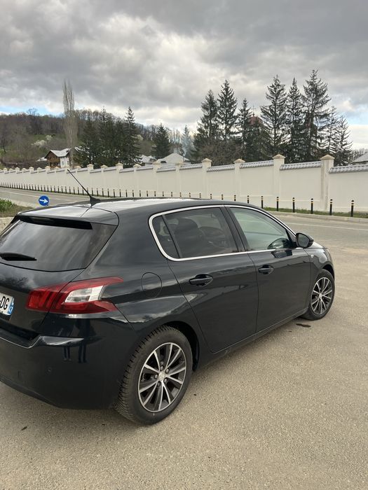 Peugeot 308 2015