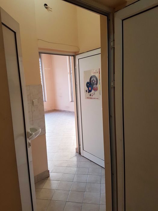 Отдавам помещение под наем