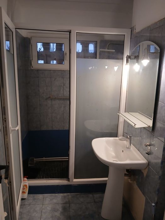 Proprietar vând apartament 3 camere SD Tătărași bloc fără risc et 2