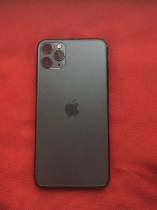 Продам телефон айфон 11про макс