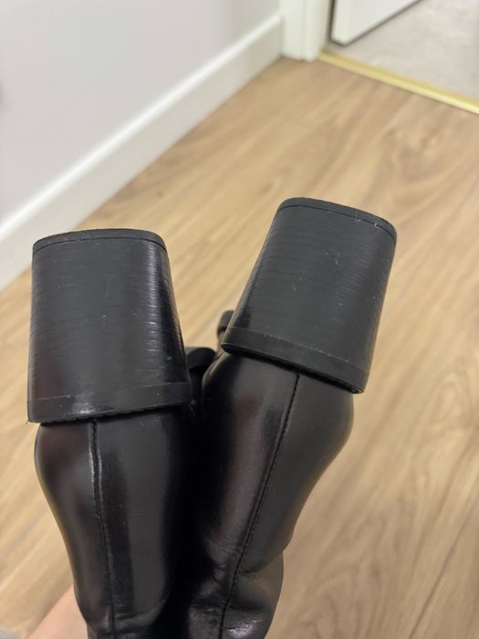 Кожаные ботинки на каблуке massimo dutti